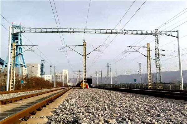 1647328572208758.jpg 横梁施工完成.jpg