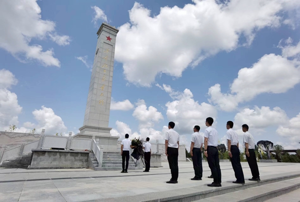 1658996496194574.jpg 3.jpg