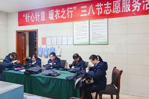 d2770ed4fb989a7cce5e2526bad65e6e_.jpg