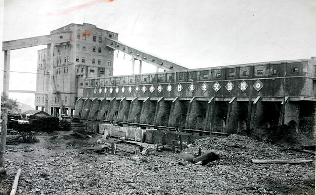 ����ʵ��ͼ�� н���ഫӳ���ġ���1.��һ�塱ʱ�ڽ����е���ʯ����_����.jpg