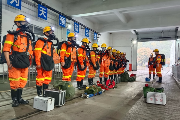 1791772514110642.jpg 第三段后_副本.jpg