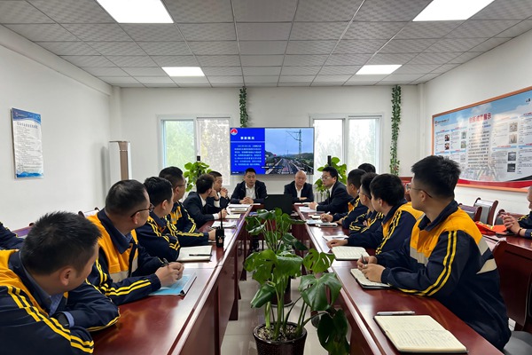 1791968104524259.jpg 下层单位开展清静警示教育_副本.jpg